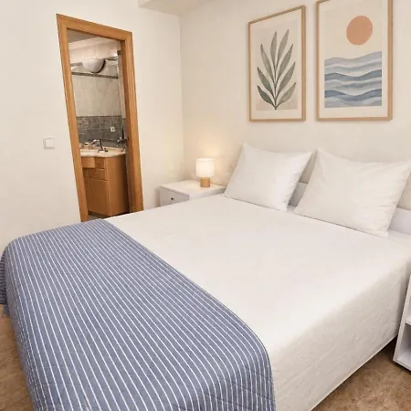 Apartment Levante Beachfront-3 Bedrooms Benidorm